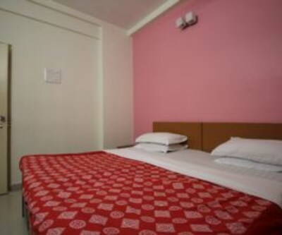TG Stays Andheri (West)